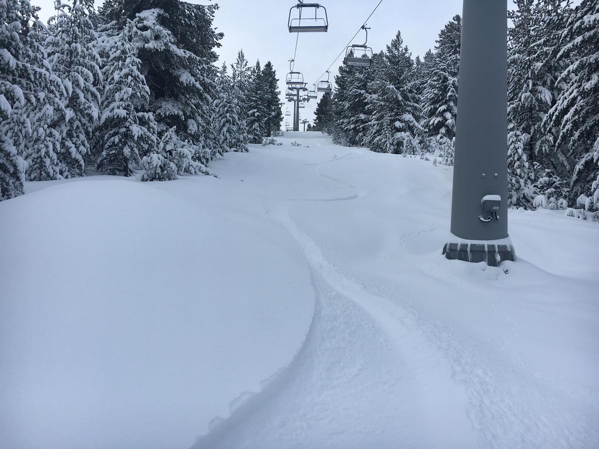 Entire Private Apartment In Pirin Golf & Country Club バンスコ エクステリア 写真